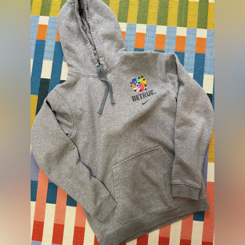 Nike Be True Pride Hoodie